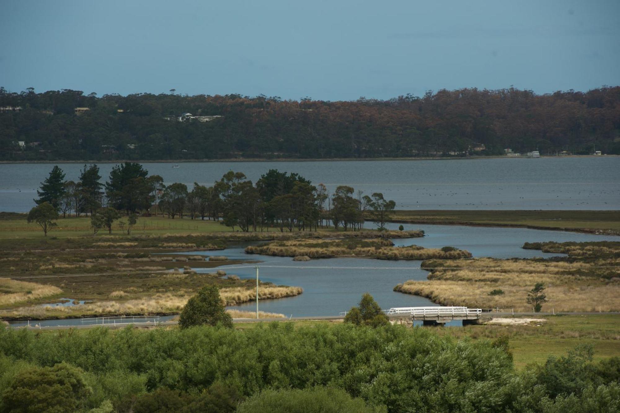 Pelican Point Sanctuary Сент-Хеленс Экстерьер фото